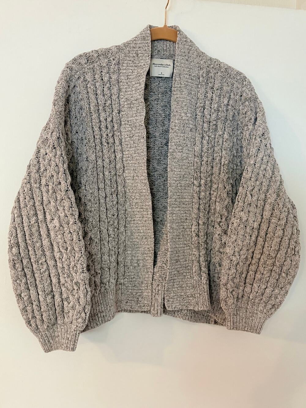 Abercrombie & Fitch Soft A&F Gray Cable Knit Open Front Cardigan Sweater S